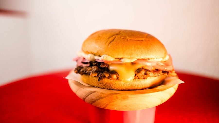 Carnal burger house