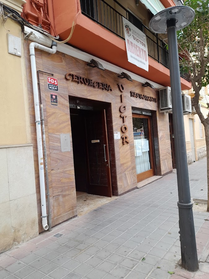 Cervecería Restaurante Victor