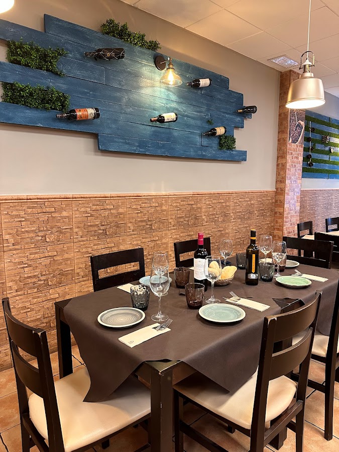 TARI BARI RESTAURANTE