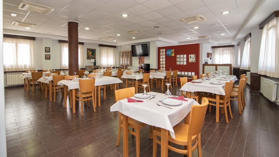 Hospederia Les Coves. Restaurante Sant Pau.