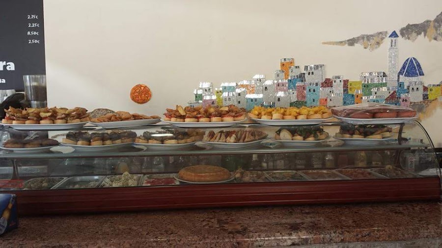 La Barra - Arroces, Tapas y Raciones