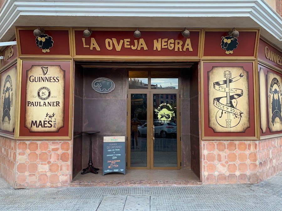 La Oveja Negra
