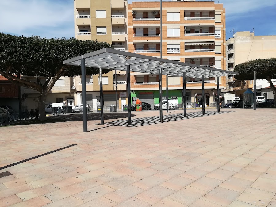 Plaza Miguel Hernández